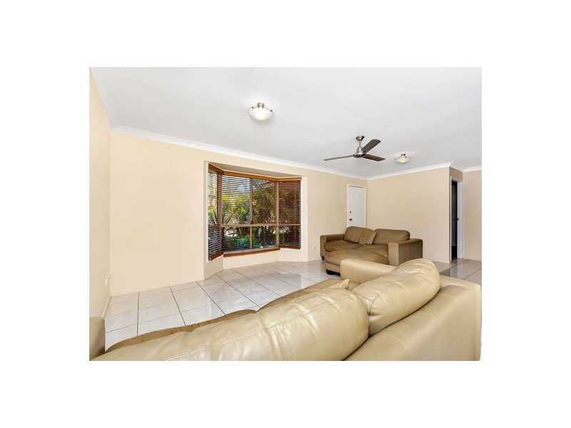 29 Packett Cres, Loganlea QLD 4131