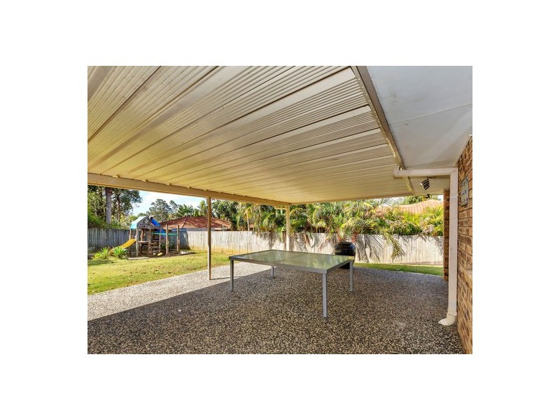 29 Packett Cres, Loganlea QLD 4131