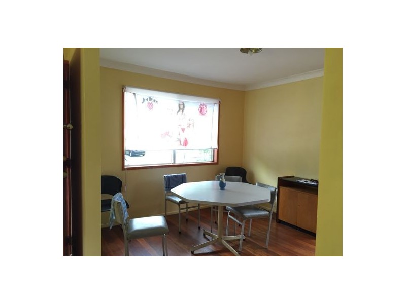 18 Cromer St, Sunnybank Hills QLD 4109