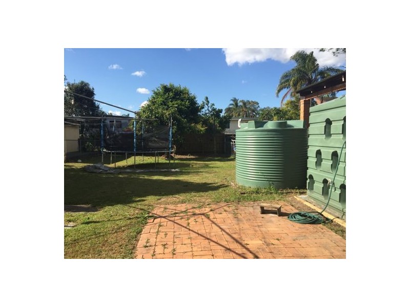 18 Cromer St, Sunnybank Hills QLD 4109