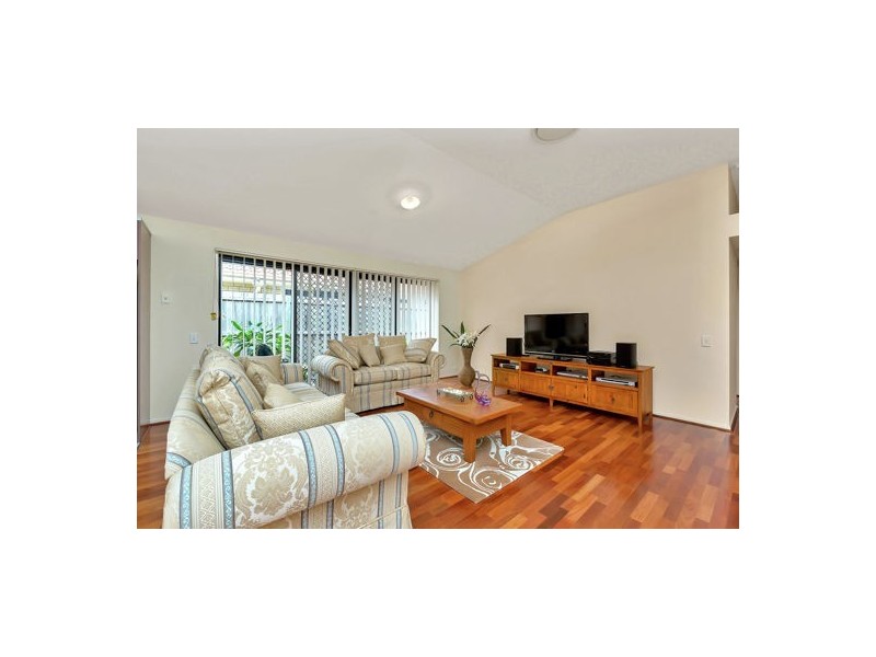 48 Larapinta Circuit, Calamvale QLD 4116