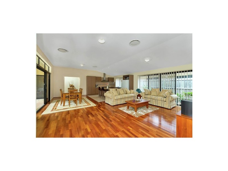 48 Larapinta Circuit, Calamvale QLD 4116