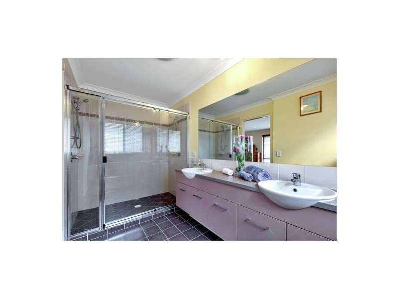 48 Larapinta Circuit, Calamvale QLD 4116