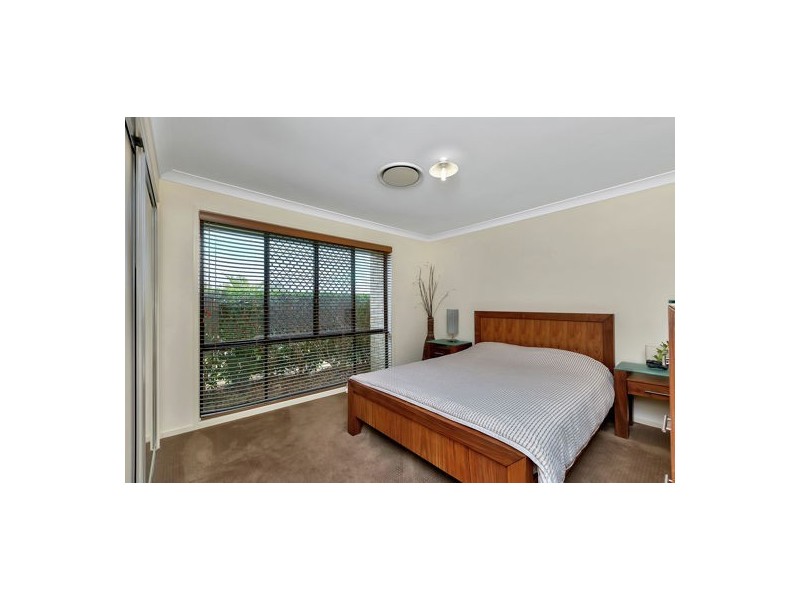 48 Larapinta Circuit, Calamvale QLD 4116