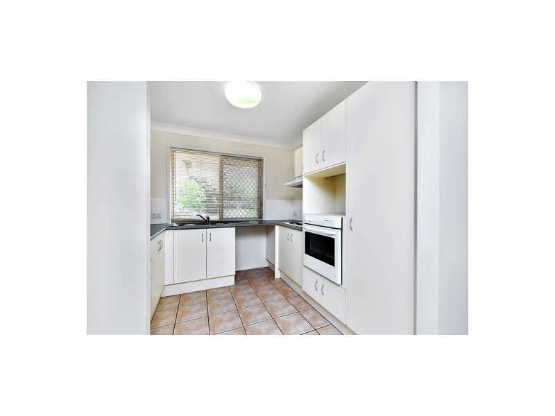 4 Borage Place, Calamvale QLD 4116