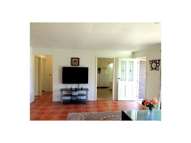 7 Southmore Street, Daisy Hill QLD 4127