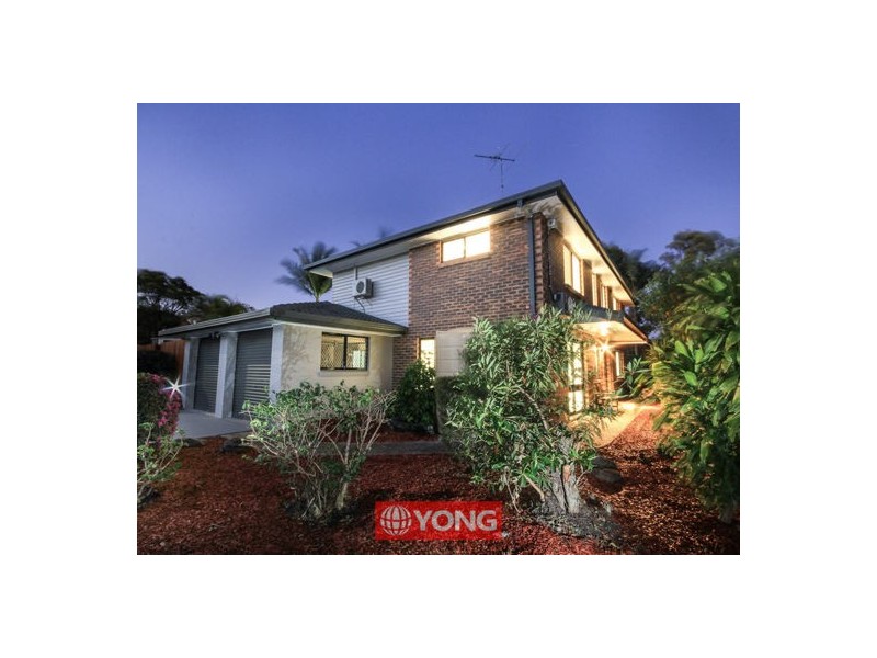 21 Freesia St, Macgregor QLD 4109