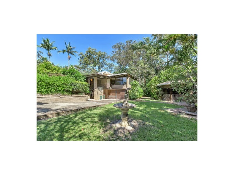 271 Grieve Rd, Rochedale QLD 4123