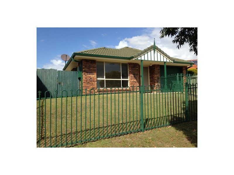 5 Robinson Cres, Runcorn QLD 4113