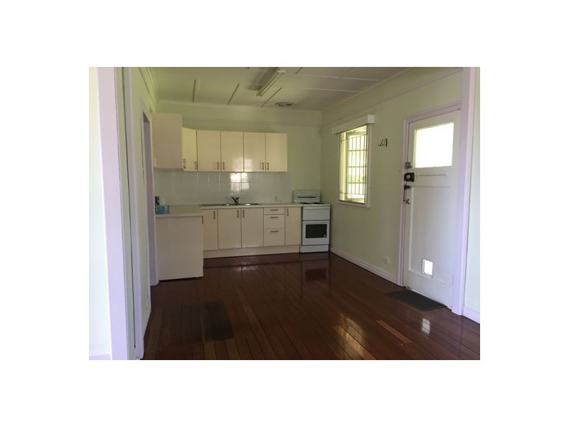 30 Maurice Avenue, Salisbury QLD 4107