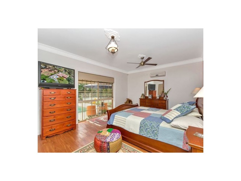 110-112 Tullamore Way, Gleneagle QLD 4285