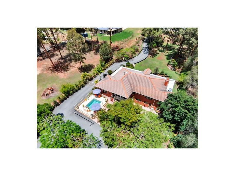 110-112 Tullamore Way, Gleneagle QLD 4285