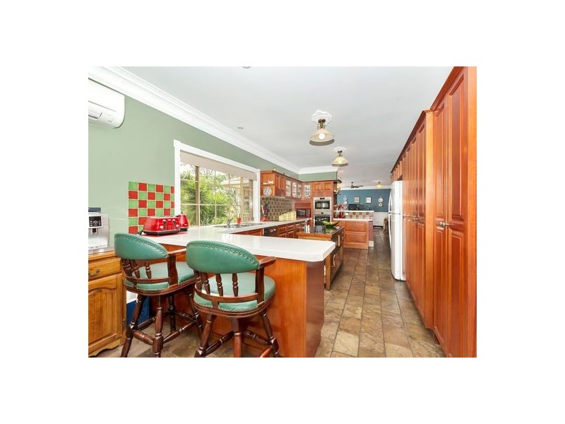110-112 Tullamore Way, Gleneagle QLD 4285