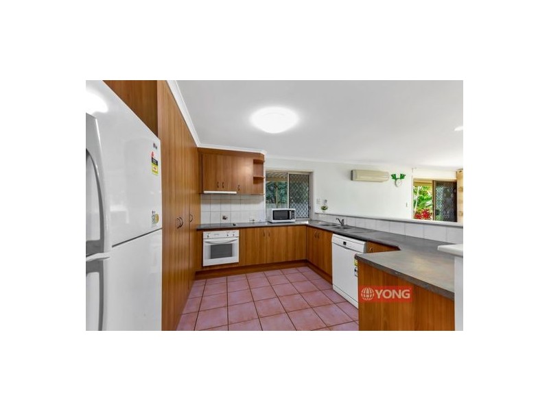 37 Glenfield  St, Parkinson QLD 4115
