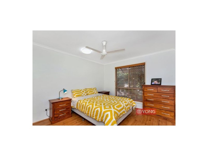37 Glenfield  St, Parkinson QLD 4115