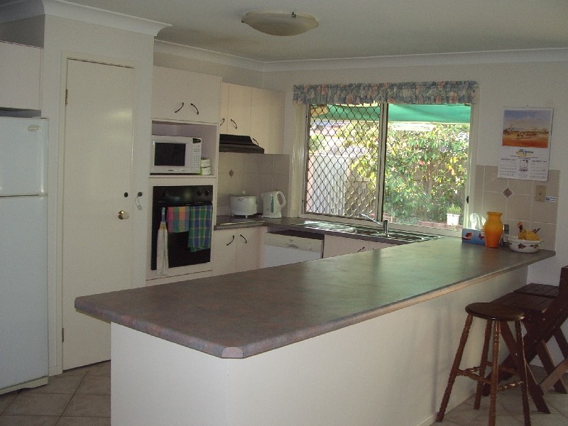 Stretton QLD 4116
