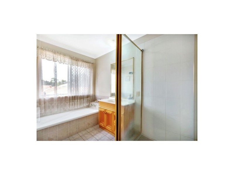 2 Wattle Ct, Calamvale QLD 4116