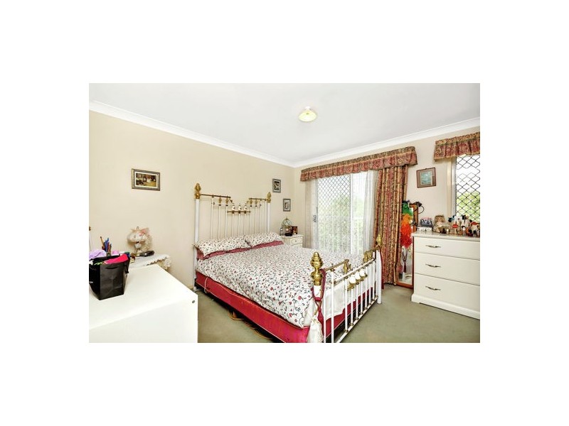 2 Wattle Ct, Calamvale QLD 4116