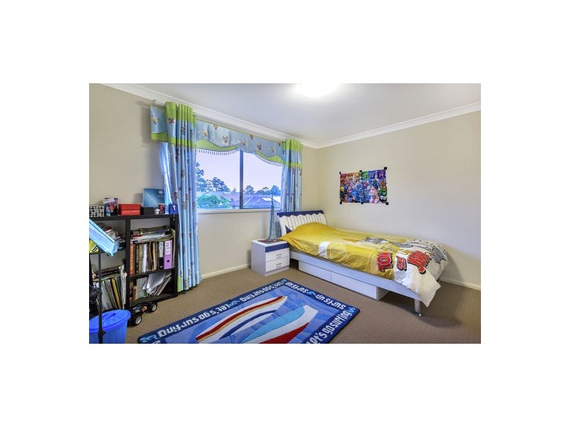 5 William Close, Doolandella QLD 4077