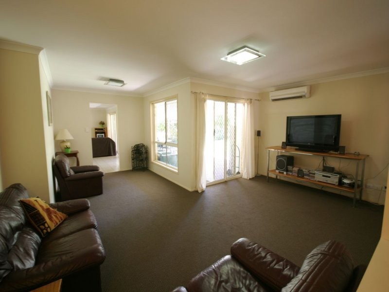 19 Hickory Pl , Calamvale QLD 4116