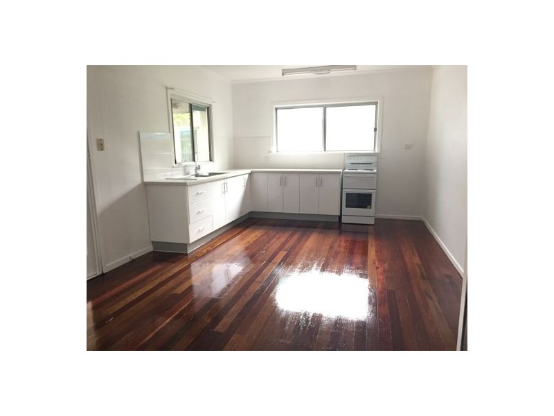 3 Dixon Rd, Sunnybank QLD 4109