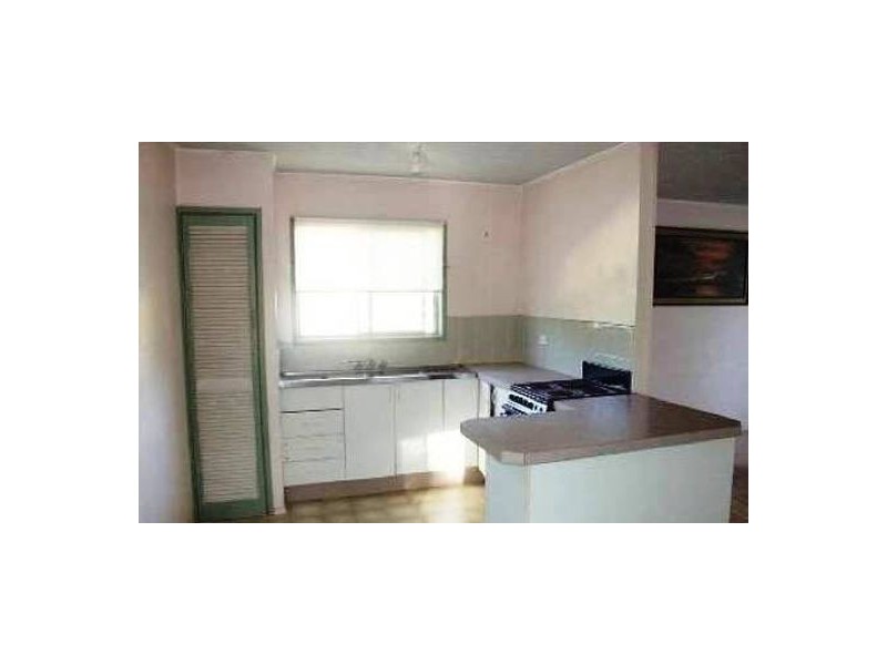 15 Ewinga Street, Kingston QLD 4114