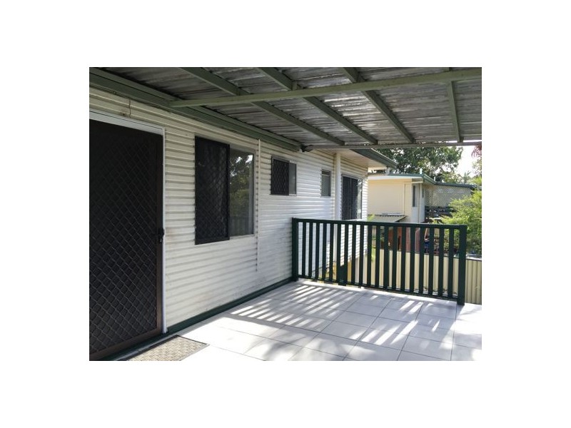 15 Ewinga Street, Kingston QLD 4114