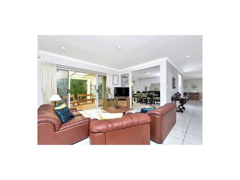 28 Hanrahan Street, Robertson QLD 4109