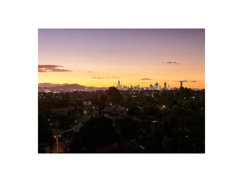 24 View St, Mount Gravatt East QLD 4122