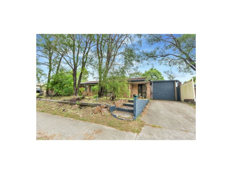 174 Johnson Road, Hillcrest QLD 4118