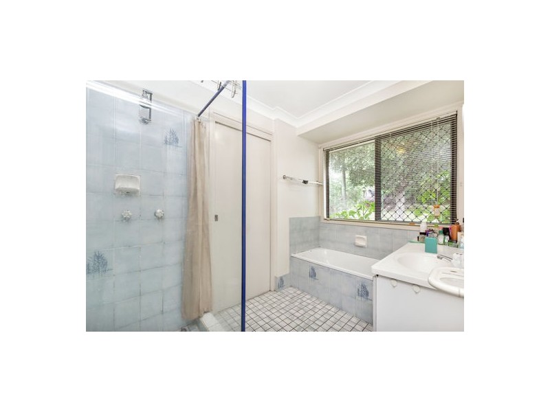 174 Johnson Road, Hillcrest QLD 4118
