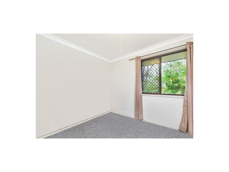 174 Johnson Road, Hillcrest QLD 4118