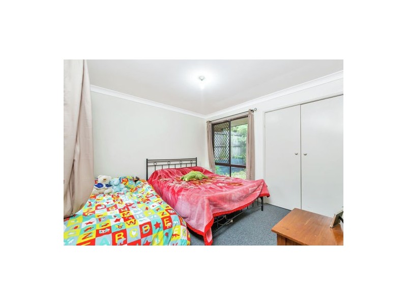 174 Johnson Road, Hillcrest QLD 4118