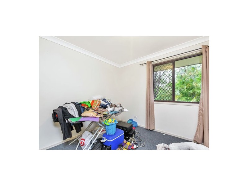 174 Johnson Road, Hillcrest QLD 4118