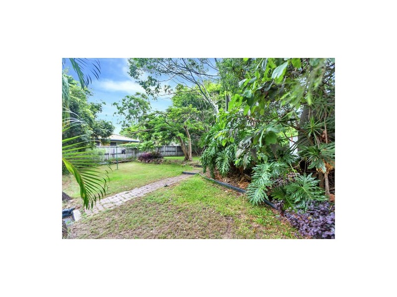 174 Johnson Road, Hillcrest QLD 4118