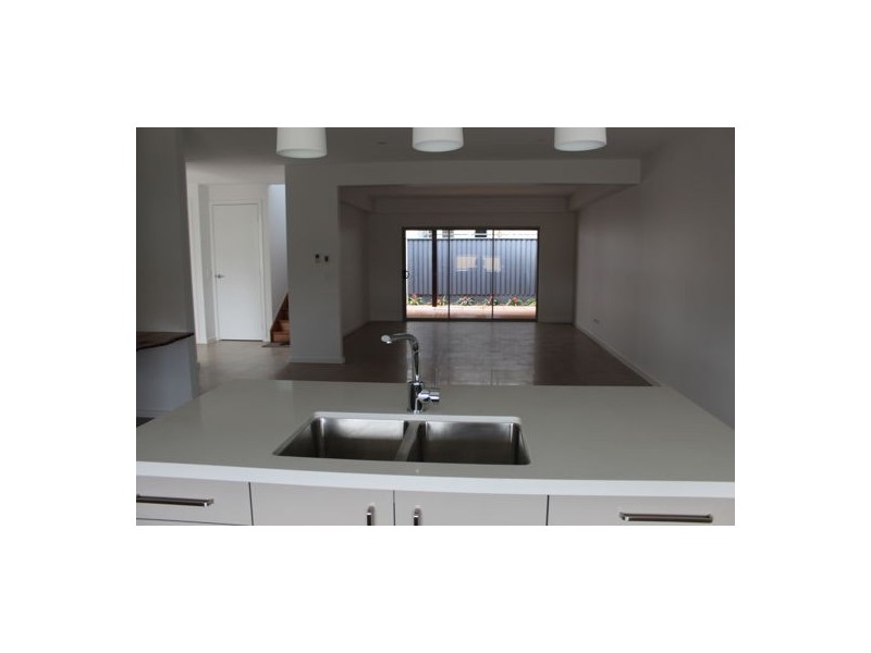 2 Fisher St, Rochedale QLD 4123