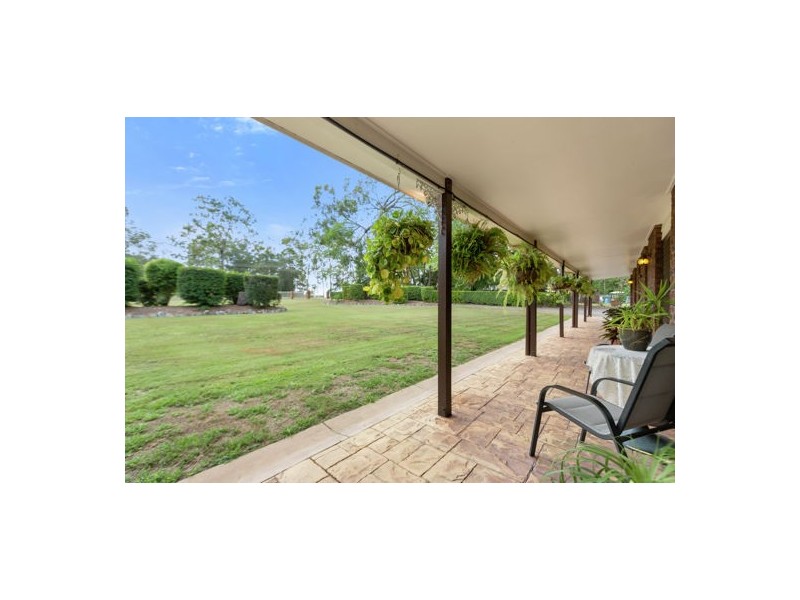 7-11 Crest Rd, Greenbank QLD 4124