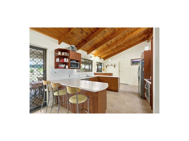 7-11 Crest Rd, Greenbank QLD 4124