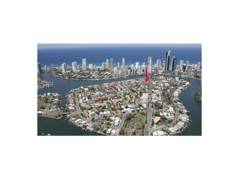 17 Thomas Drive, Surfers Paradise QLD 4217