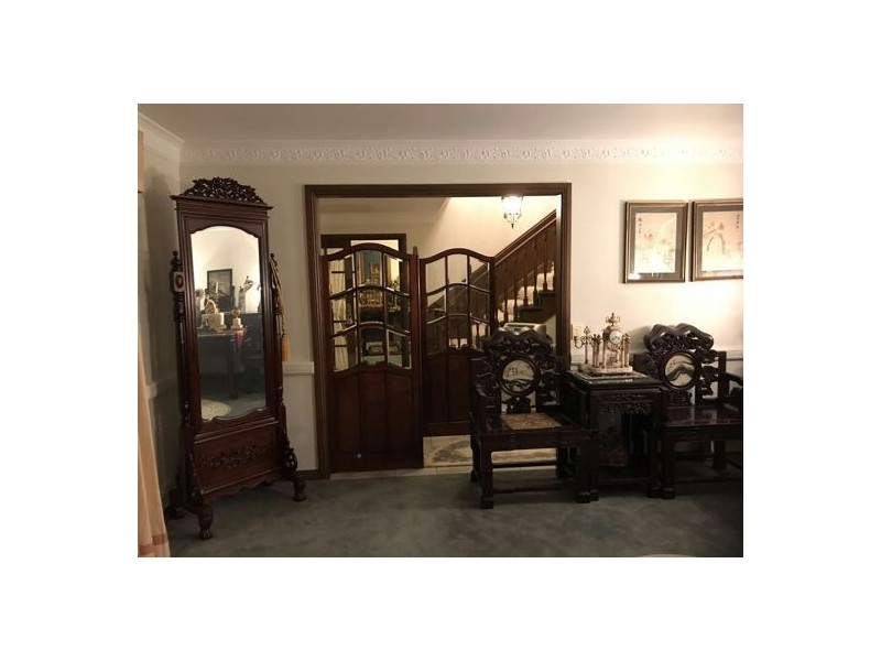 Mount Ommaney QLD 4074