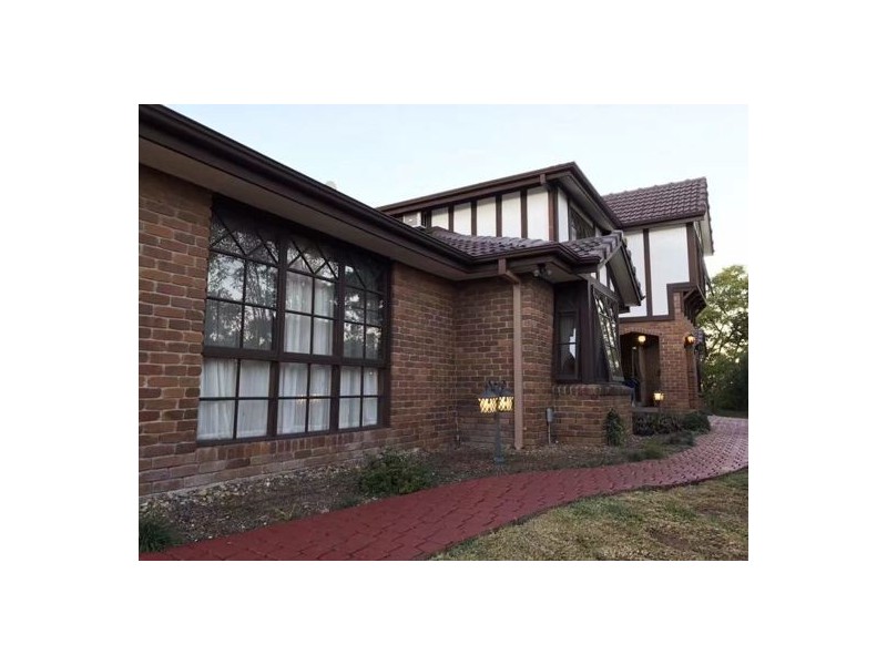 Mount Ommaney QLD 4074