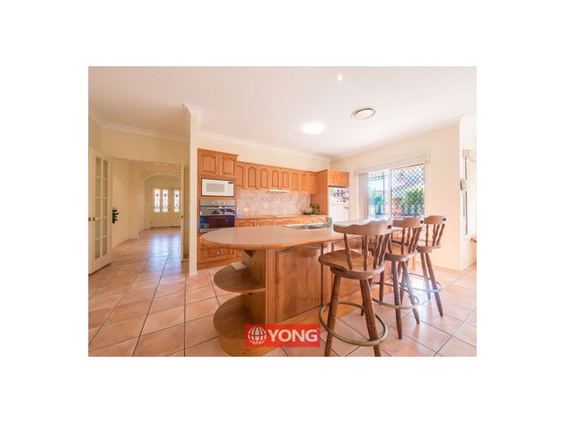 54 Metropole St, Robertson QLD 4109