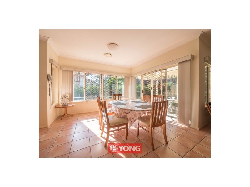 54 Metropole St, Robertson QLD 4109