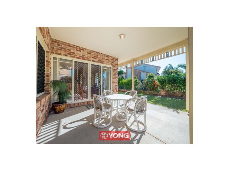 54 Metropole St, Robertson QLD 4109