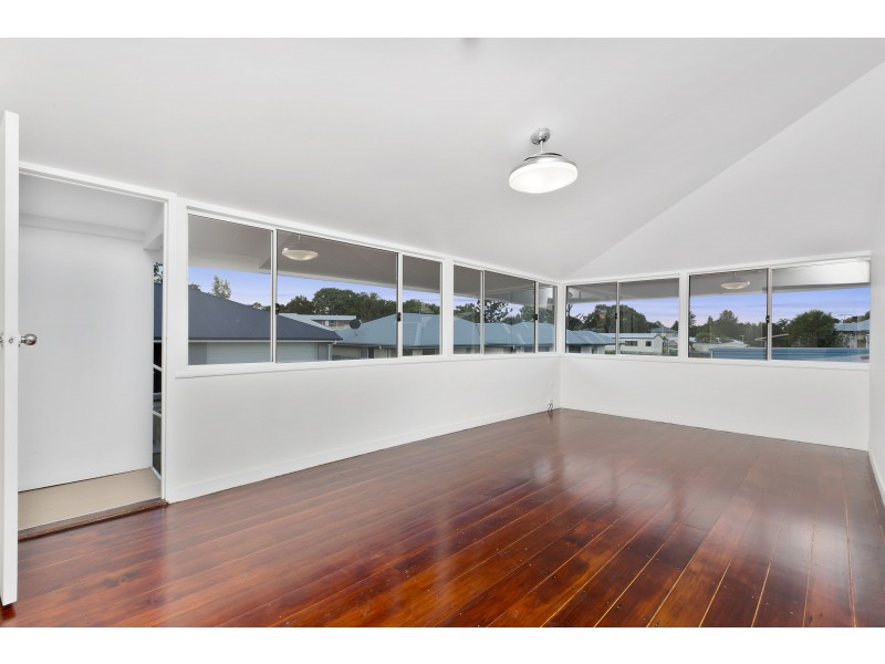 49A Woodford St, One Mile QLD 4305