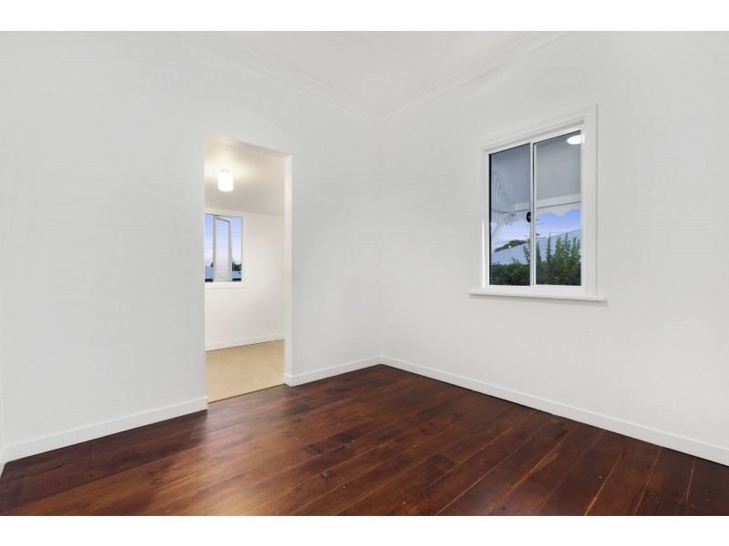 49A Woodford St, One Mile QLD 4305