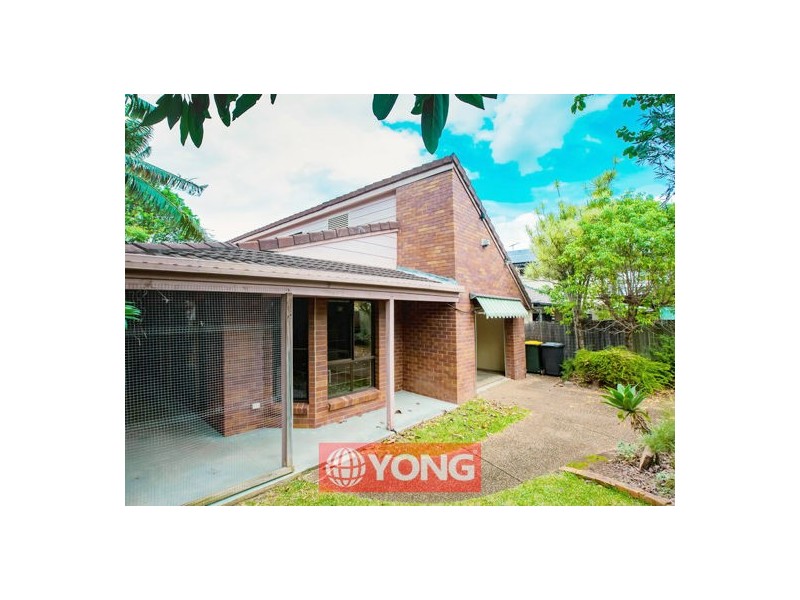 31 Lingle Street, Robertson QLD 4109