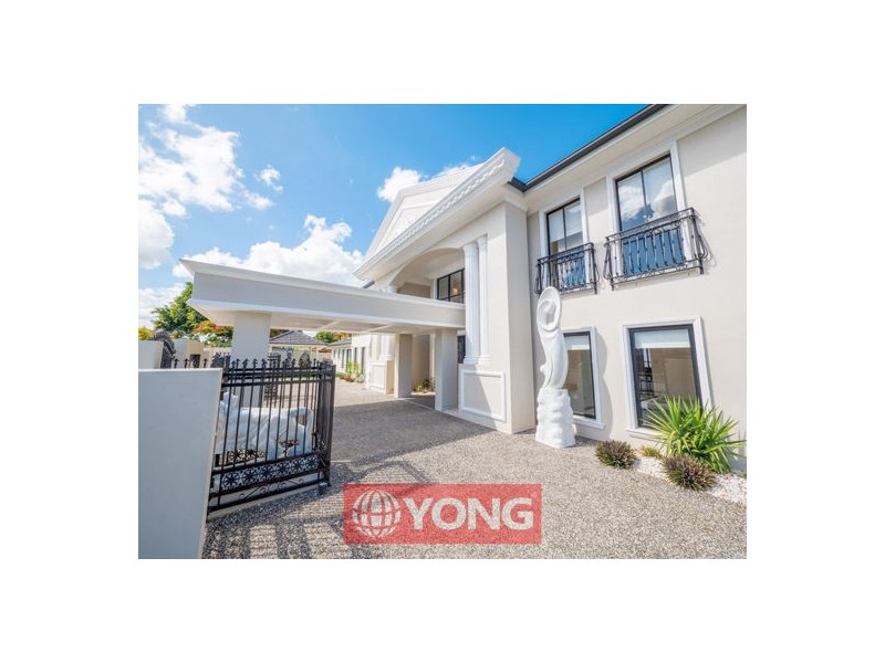 9 Parnassus Street, Robertson QLD 4109