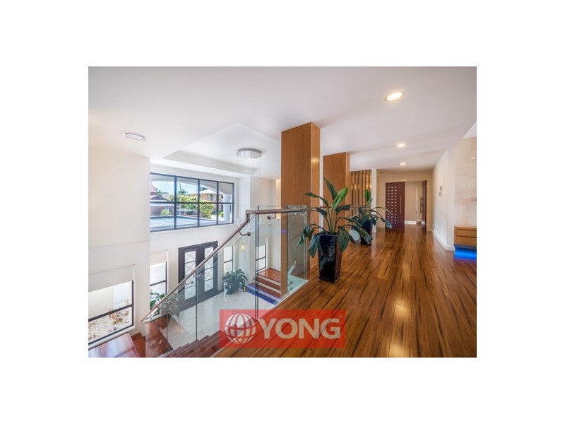9 Parnassus Street, Robertson QLD 4109