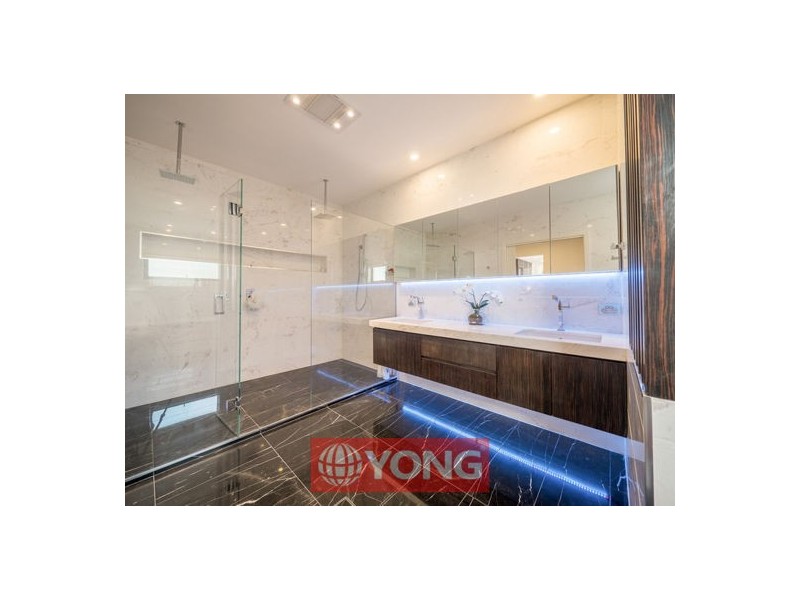 9 Parnassus Street, Robertson QLD 4109